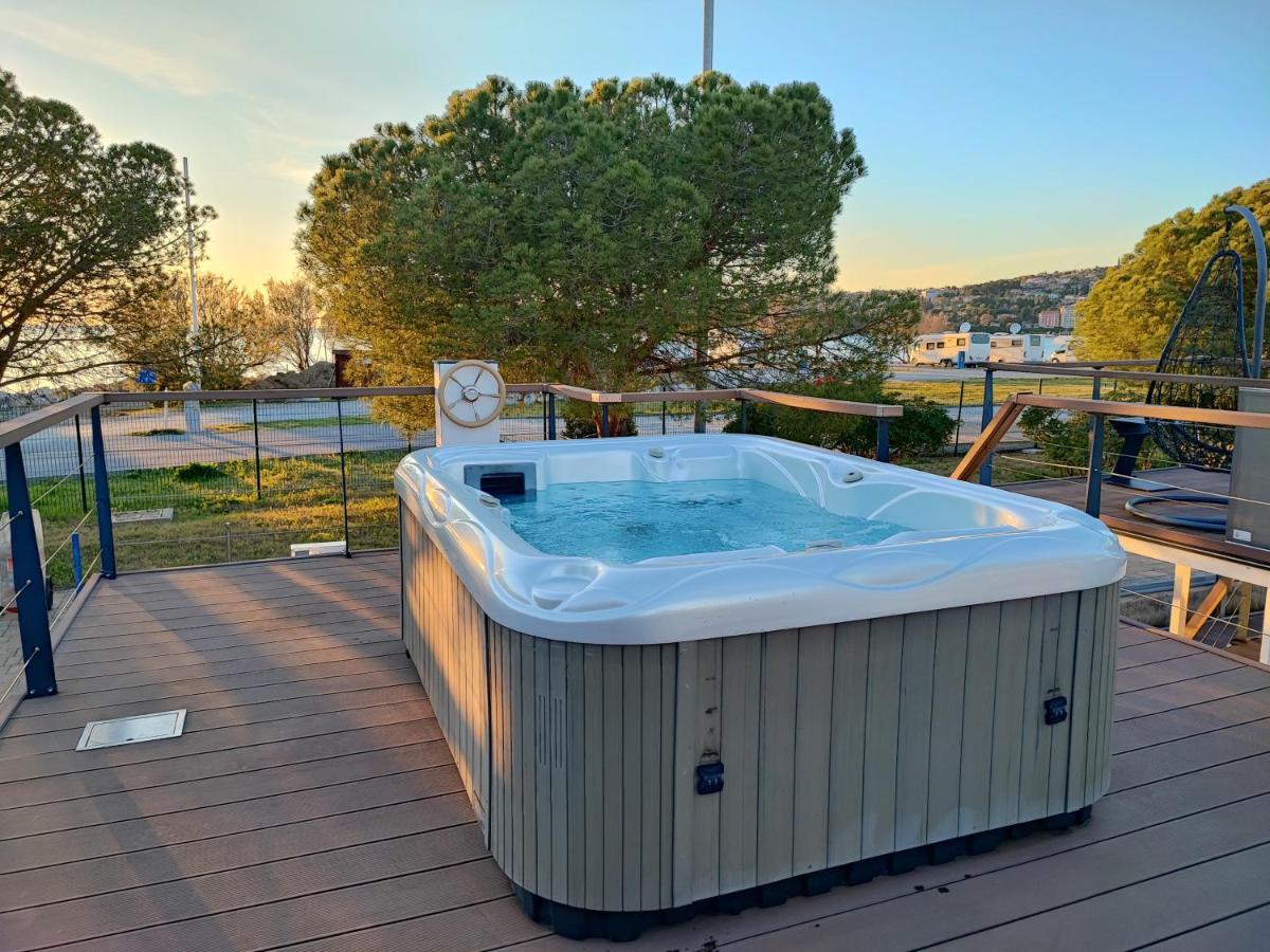 Sea Lux Floating House Ajda Portorose Βίλα Εξωτερικό φωτογραφία